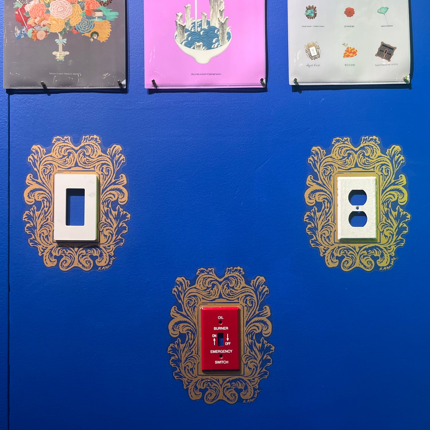 Wall deco decal 1_ Electric switch sticker Object d’art